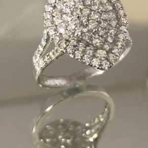 Ladies Fashion Ring